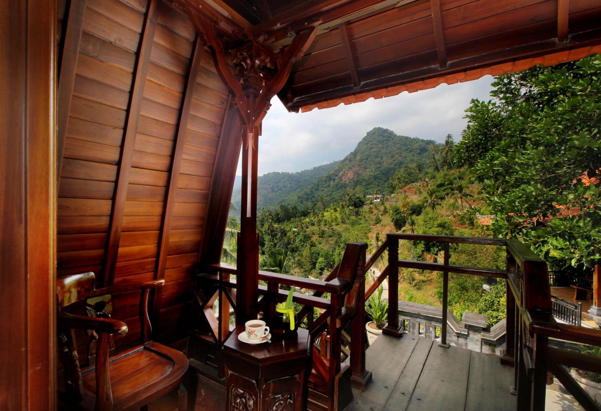 Rostika Hotel Sekumpul Pabean Buleleng エクステリア 写真