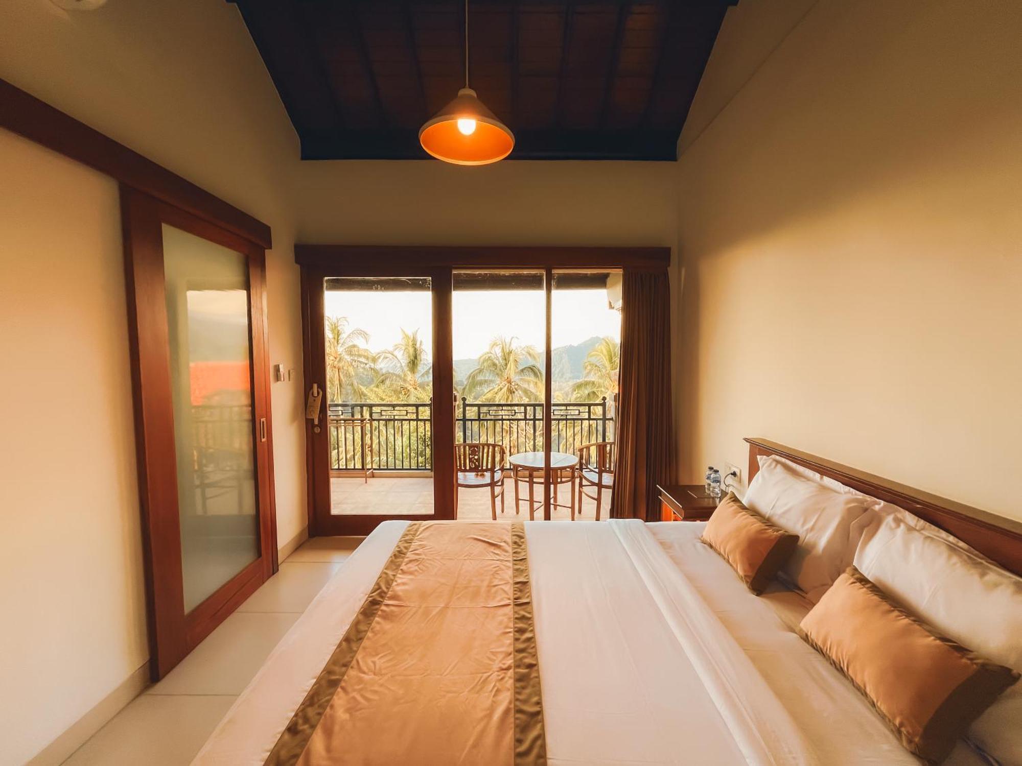Rostika Hotel Sekumpul Pabean Buleleng エクステリア 写真